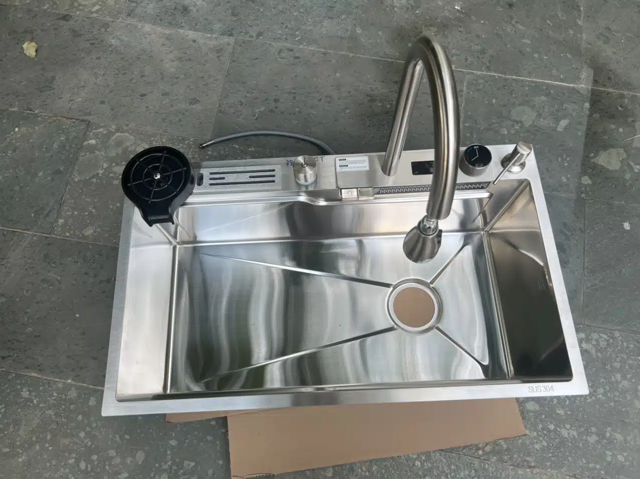 chậu rửa bát 5 phím trắng cao cấp